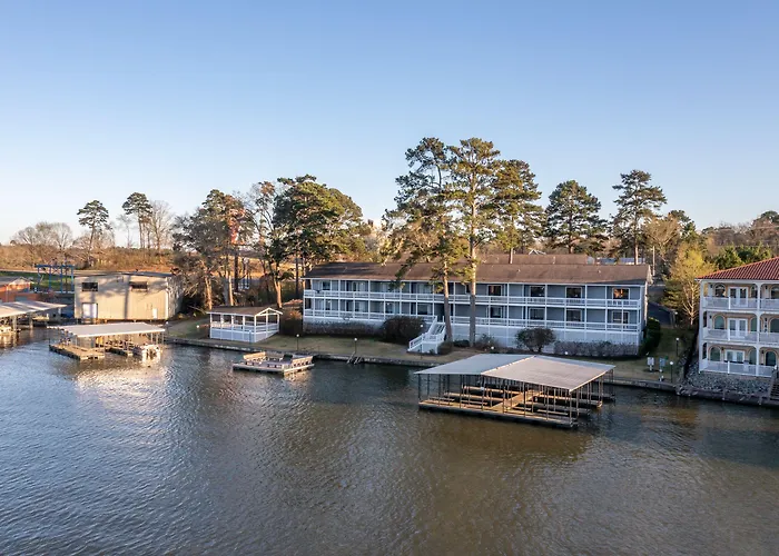The Hamilton - Lakefront & Studio Suites, Hot Springs
